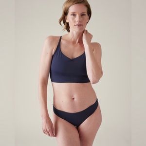 NWT Athleta Ventura Crop Bikini Top